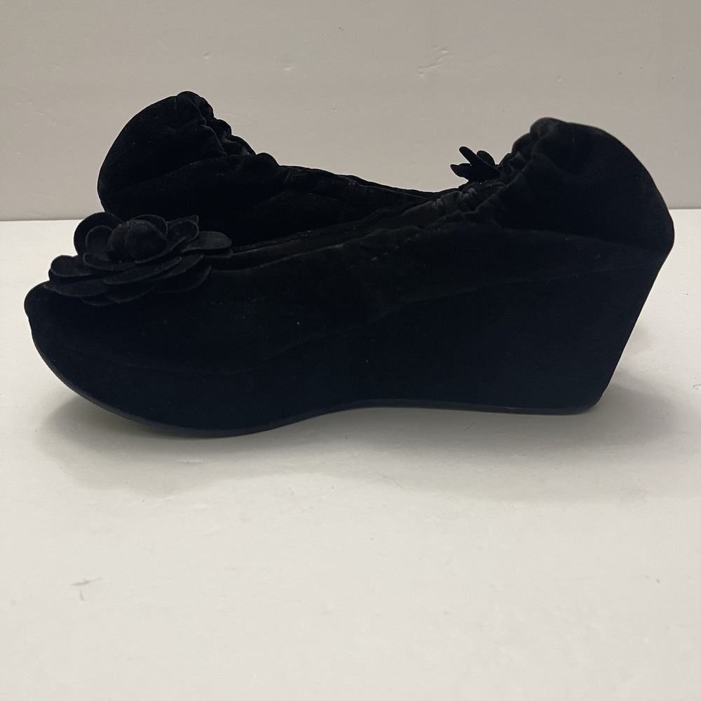 Restricted Black Suede Platform Rosette Slip-ons Shoes Womens 7.5 Whimsy Fairy - Picture 6 of 11